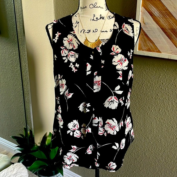 Laundry By Shelli Segal Tops - Laundry Los Angeles top